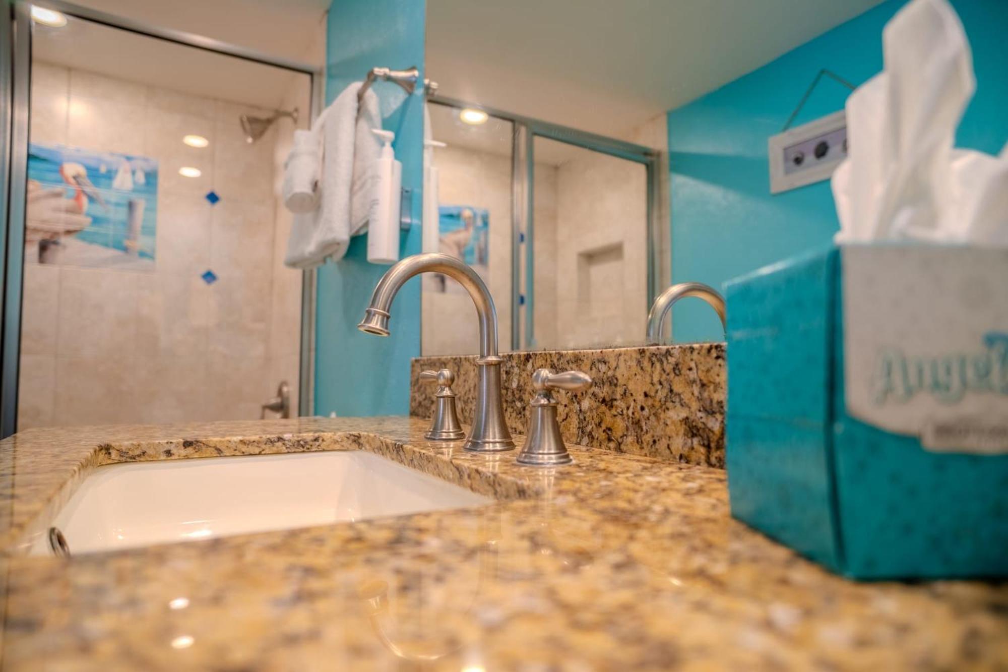 Herons Haven Coastal Elegance With Pool Access 223 South Padre Island Eksteriør billede